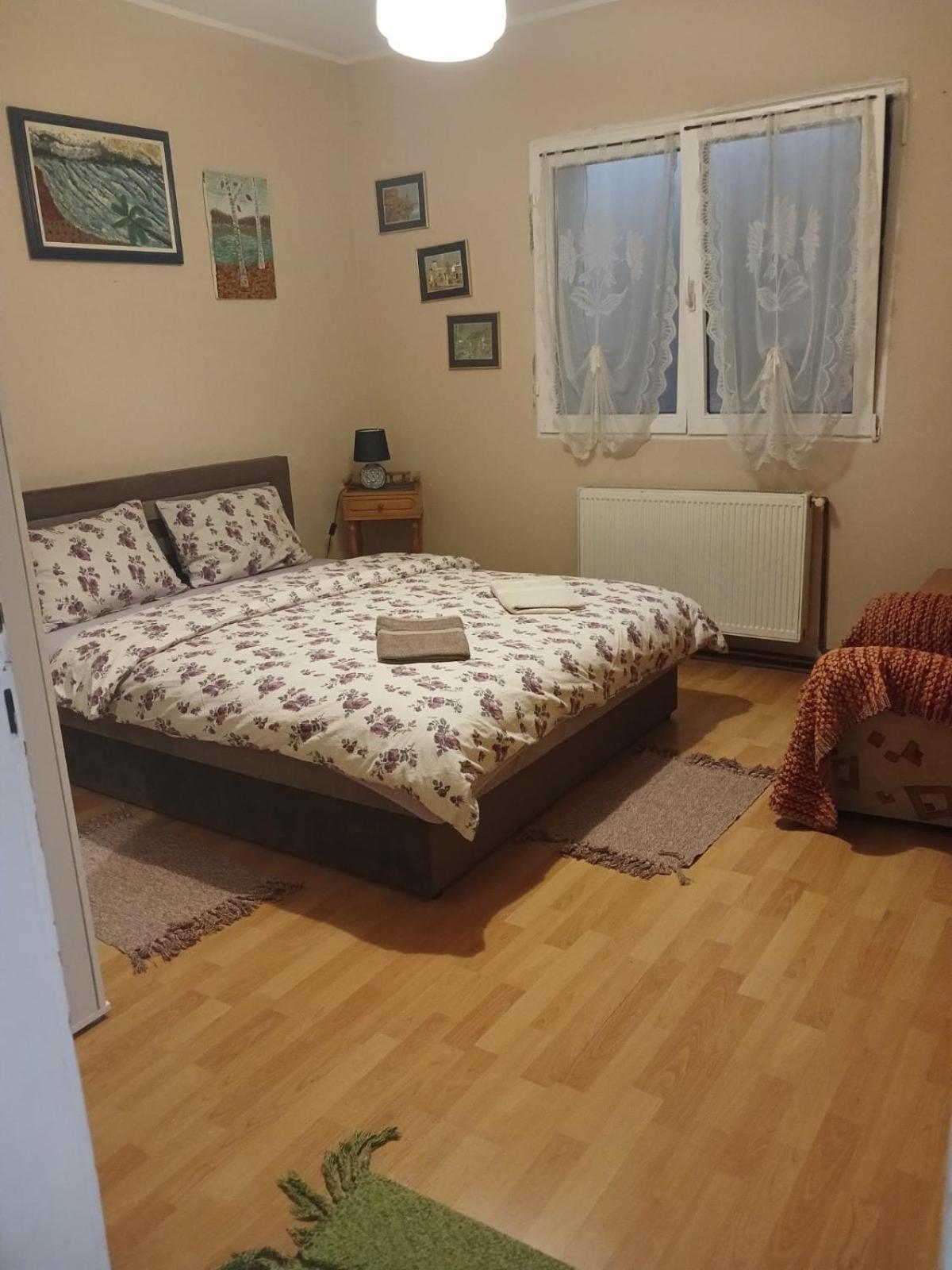 Mega Apartment Суботиця Екстер'єр фото
